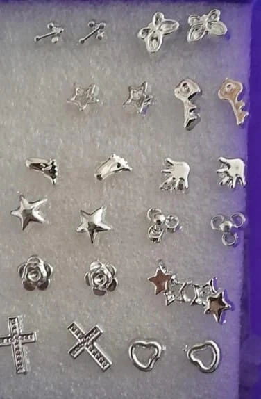 Lote de 18 pares de Aretes para niños, plateados, chapados en plata – photo 3